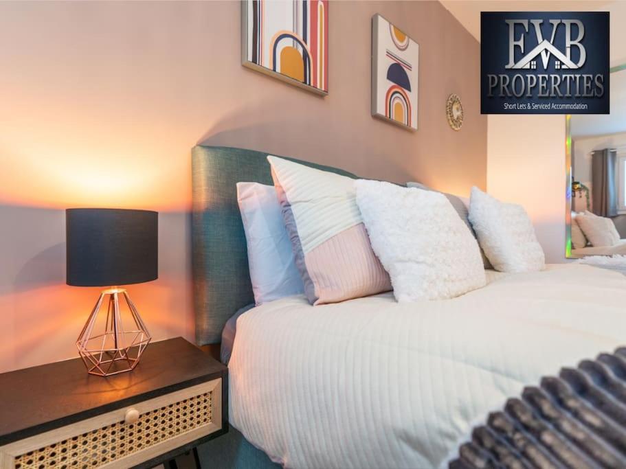Charming Cosy Getaway Ideal For Leisure & Business Саутгемптон Экстерьер фото